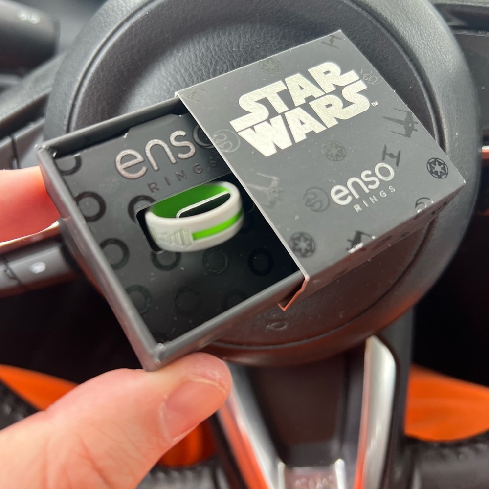 Star Wars Enso Ring Size 6 Green Lightsaber